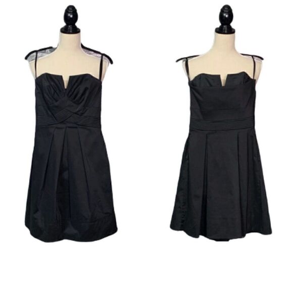 WHITE HOUSE BLACK MARKET Black Strapless Dress 0 - Picture 1 of 4